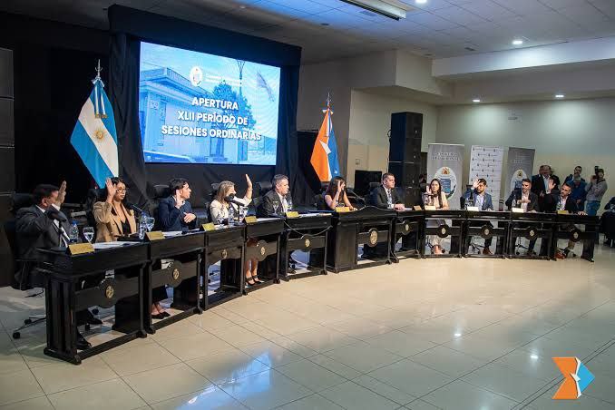 Se prorroga el acto de apertura del período legislativo 2026