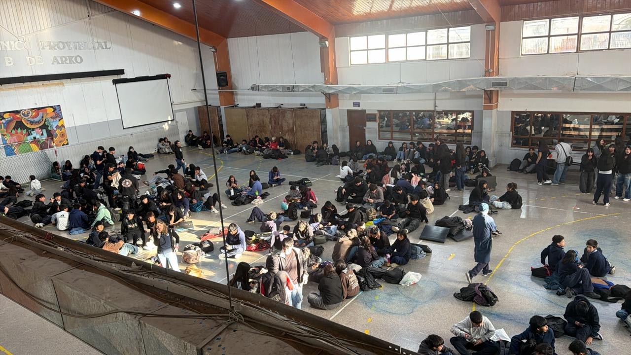 Alarma en escuelas secundarias de Tierra del Fuego